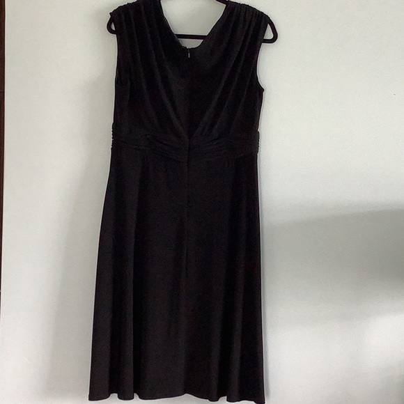 Evan-Picone sleeveless black draped front-size 14 - Picture 4 of 7